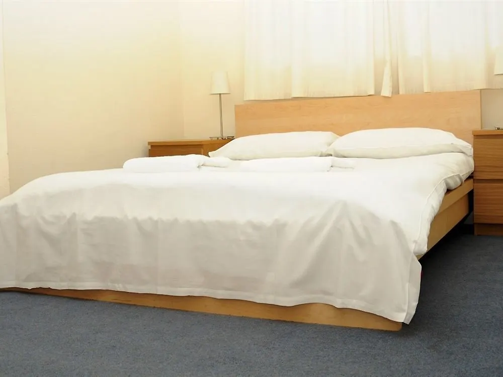 Flat 5 Cardiff Apartment